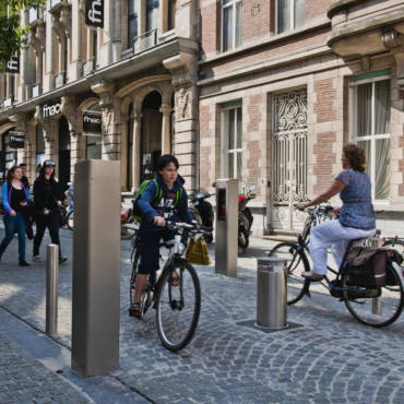 Fysieke toegangscontrole in steden: het creëren van efficiënte barrières tussen voertuigen en voetgangers
